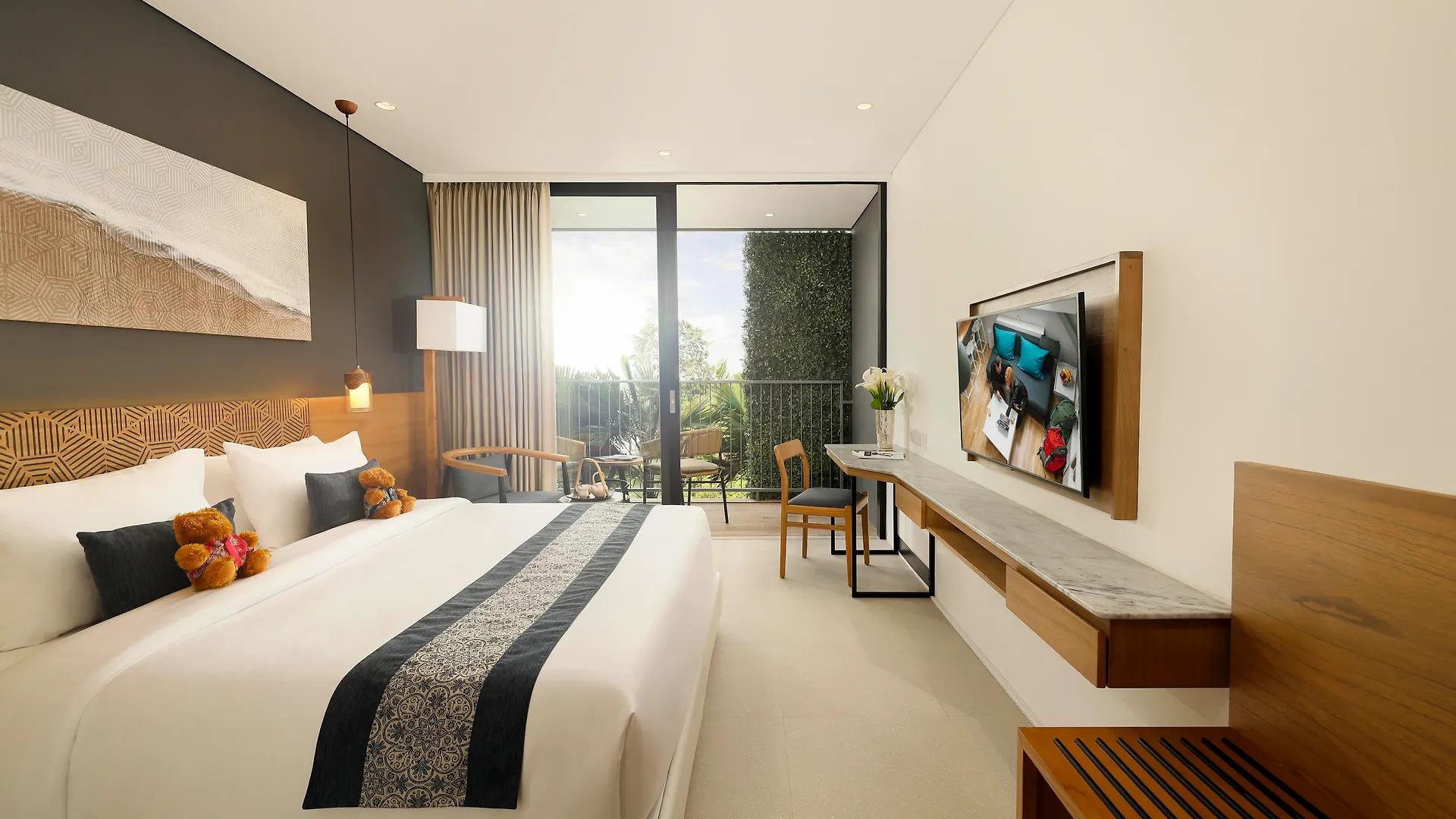 Citadines Berawa Beach Bali Canggu  Aparthotel