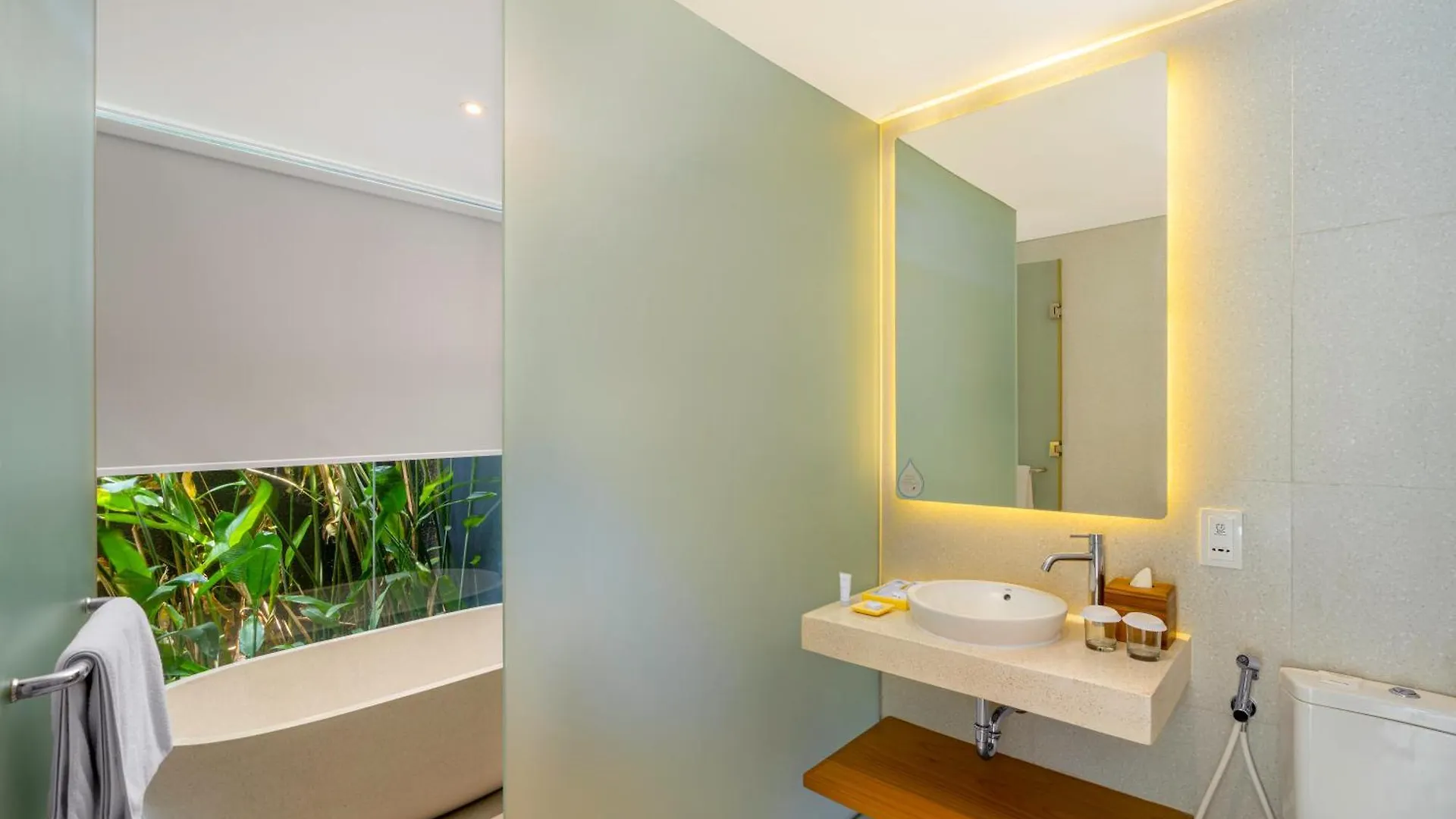 Citadines Berawa Beach Bali Canggu  Aparthotel